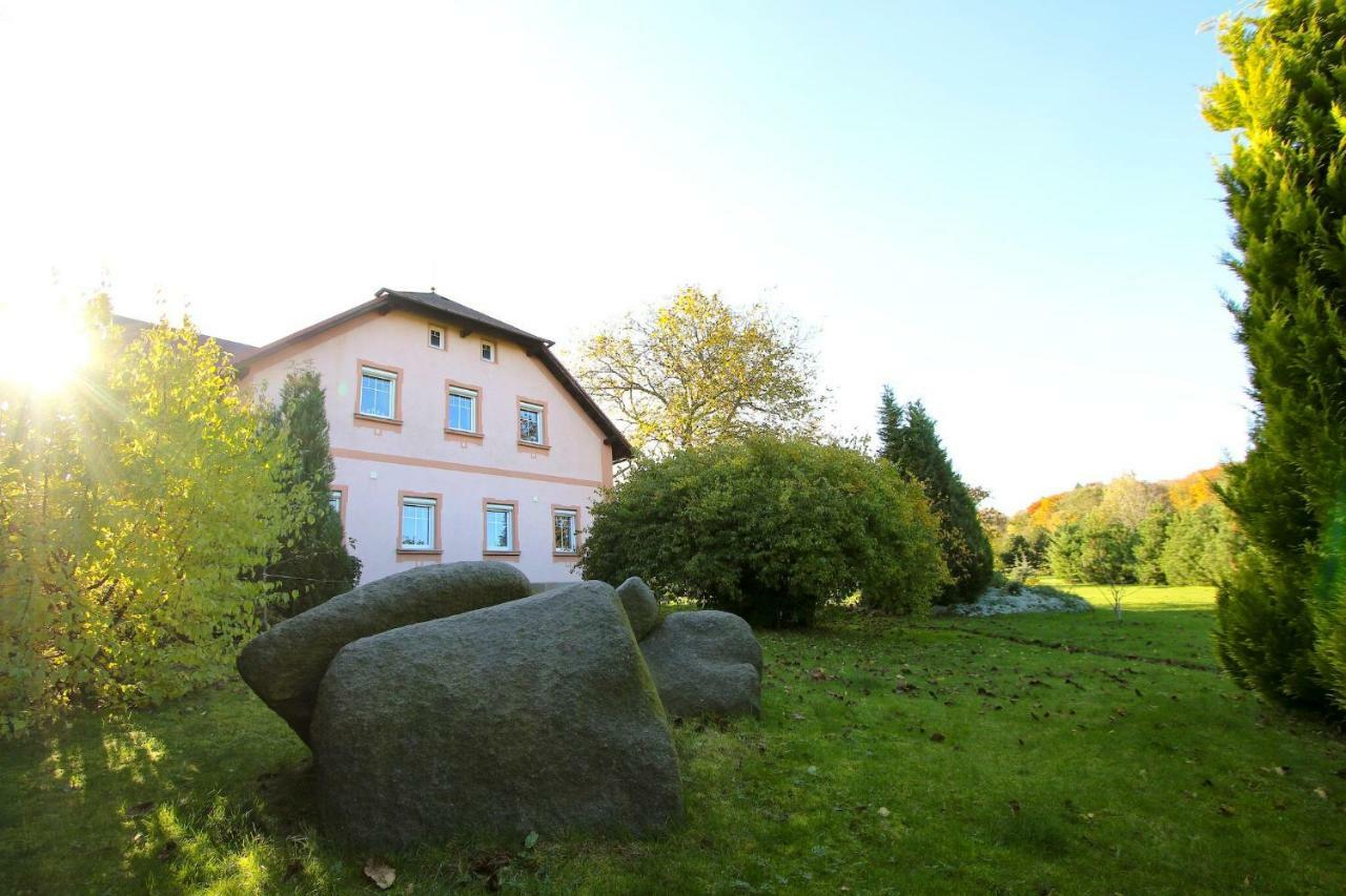 Apartman U Mluvicich Kamenu Stare Krecany Экстерьер фото